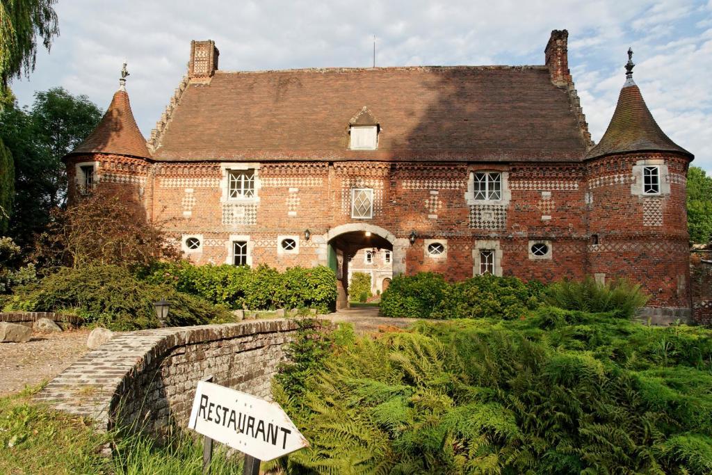Auberge Du Manoir D'Archelles Arques-la-Bataille Εξωτερικό φωτογραφία